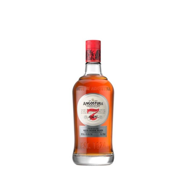 Angostura 7 Y.O. 40